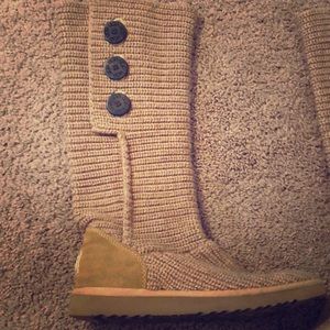 Size 9 Ugg Sweater Boots (Camel Color)
